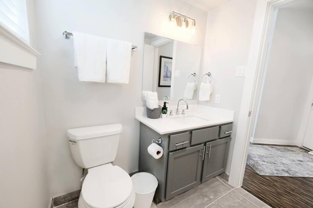 The Kozy Urban Dallas Flat Zewnętrze zdjęcie