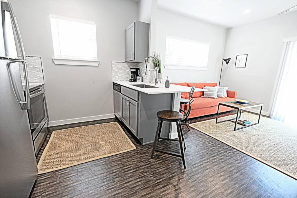 The Kozy Urban Dallas Flat Zewnętrze zdjęcie
